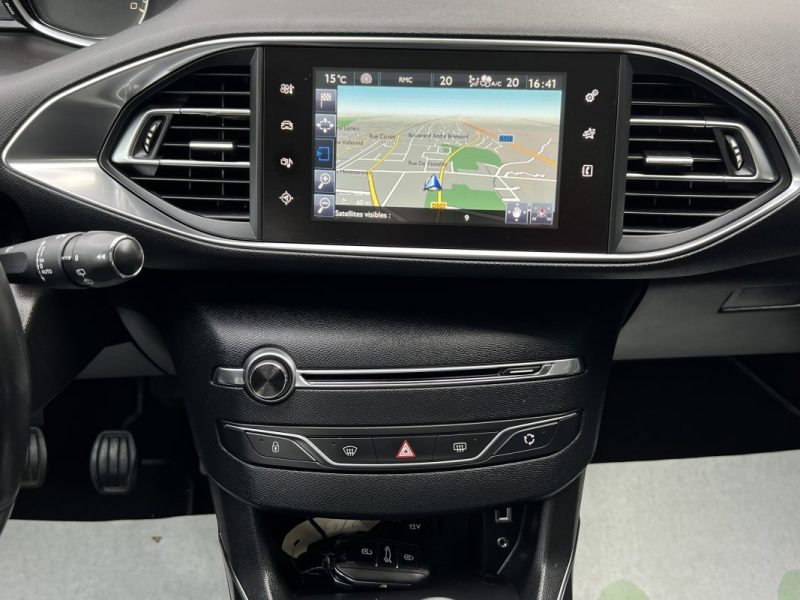 PEUGEOT 308 SW / BREAK FELINE 1.6 E HDI 115 Cv TOIT PANORAMIQUE GPS CRIT AIR 2 - GARANTIE 1 AN