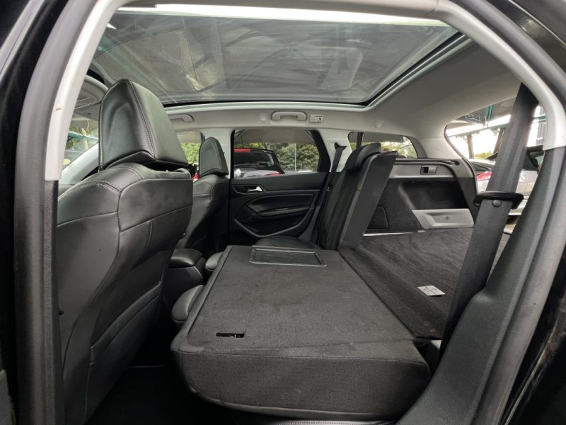 PEUGEOT 308 SW / BREAK FELINE 1.6 E HDI 115 Cv TOIT PANORAMIQUE GPS CRIT AIR 2 - GARANTIE 1 AN