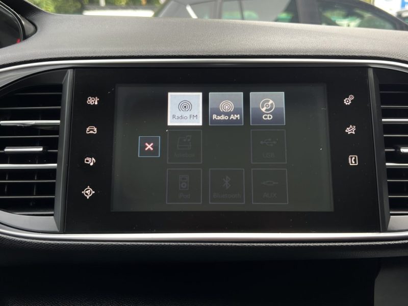 PEUGEOT 308 SW / BREAK FELINE 1.6 E HDI 115 Cv TOIT PANORAMIQUE GPS CRIT AIR 2 - GARANTIE 1 AN