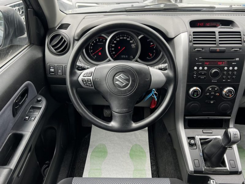 SUZUKI GRAND VITARA II 1.6 VVT 106 Cv 3 PORTES / ORIGINE FRANCE - GARANTIE 1 AN