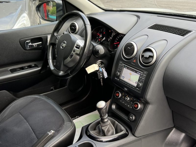 NISSAN QASHQAI PHASE 2 1.6 DCI 130 Cv 1ERE MAIN / ATTELAGE CAMERA 360 TOIT PANO GPS - GARANTIE 1 AN