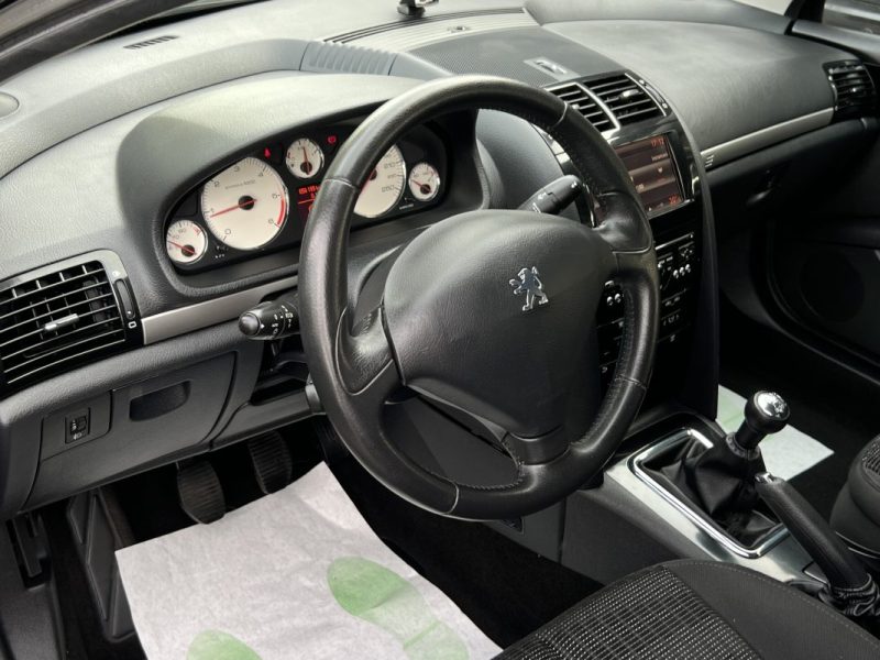 PEUGEOT 407 NAVTEQ 1.6 HDI 110 Cv 1ERE MAIN / 56 200 Kms ECRAN GPS - GARANTIE 1 AN