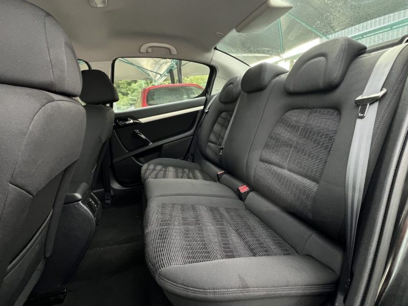 PEUGEOT 407 NAVTEQ 1.6 HDI 110 Cv 1ERE MAIN / 56 200 Kms ECRAN GPS - GARANTIE 1 AN