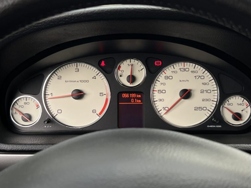 PEUGEOT 407 NAVTEQ 1.6 HDI 110 Cv 1ERE MAIN / 56 200 Kms ECRAN GPS - GARANTIE 1 AN