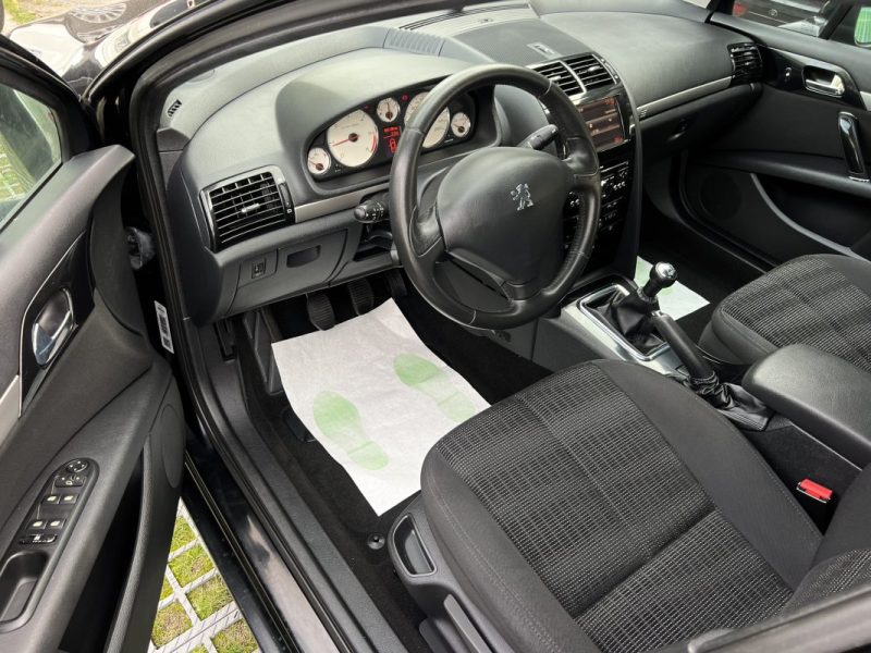 PEUGEOT 407 NAVTEQ 1.6 HDI 110 Cv 1ERE MAIN / 56 200 Kms ECRAN GPS - GARANTIE 1 AN