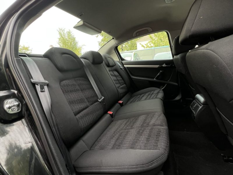 PEUGEOT 407 NAVTEQ 1.6 HDI 110 Cv 1ERE MAIN / 56 200 Kms ECRAN GPS - GARANTIE 1 AN