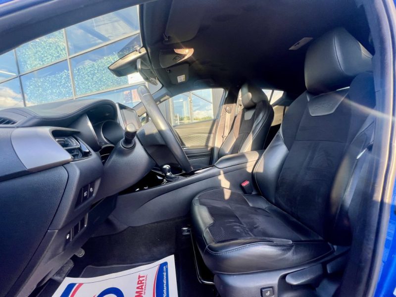 TOYOTA C-HR 122h COLLECTION 2019