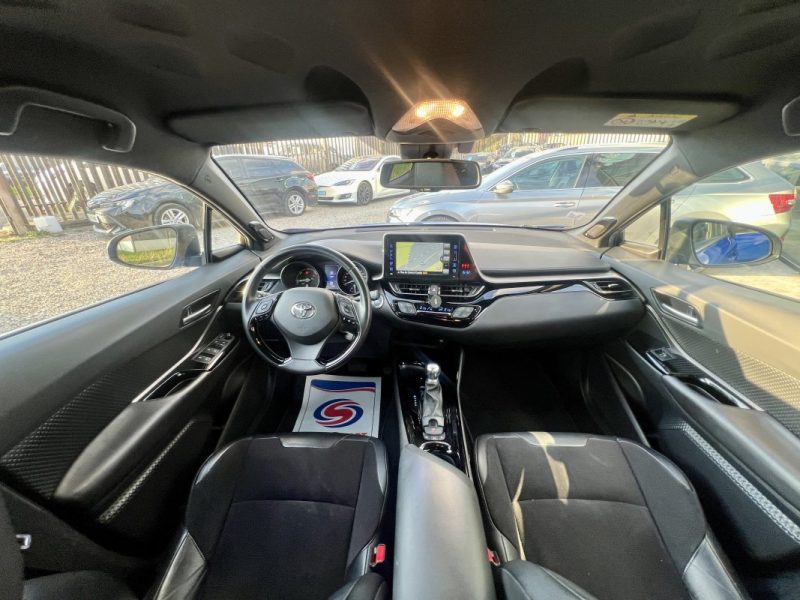 TOYOTA C-HR 122h COLLECTION 2019