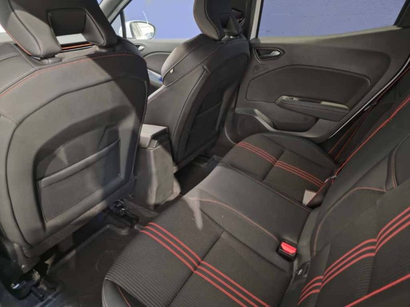 RENAULT CLIO 1.6 E-TECH 140 Hybrid / R.S LINE