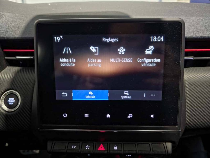 RENAULT CLIO 1.6 E-TECH 140 Hybrid / R.S LINE