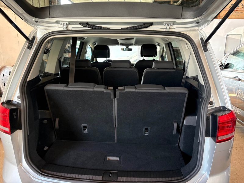 VOLKSWAGEN TOURAN 1.6 TDI 115ch Confortline 7 places TVA 2018