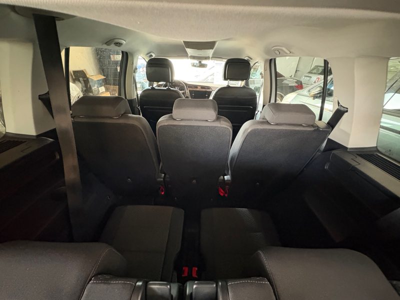 VOLKSWAGEN TOURAN 1.6 TDI 115ch Confortline 7 places TVA 2018