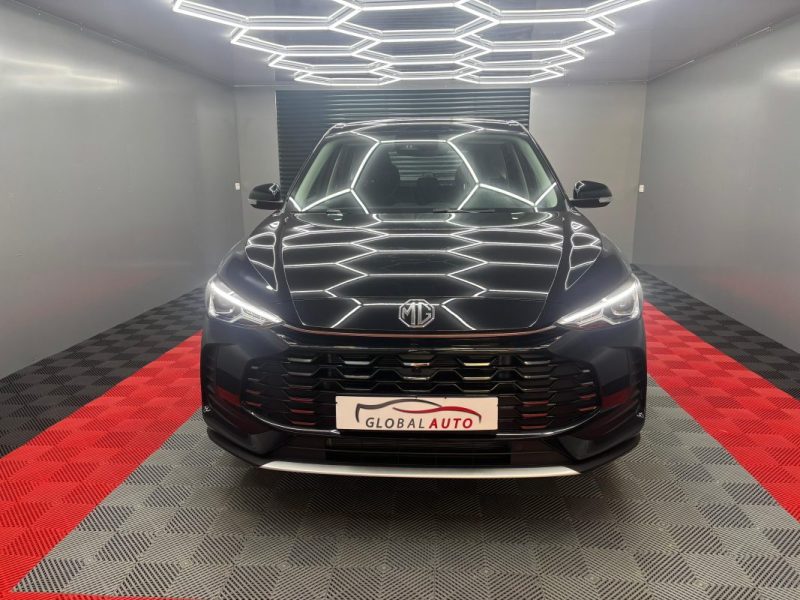 MG ZS 1.5 L Hybrid + Standard 2025