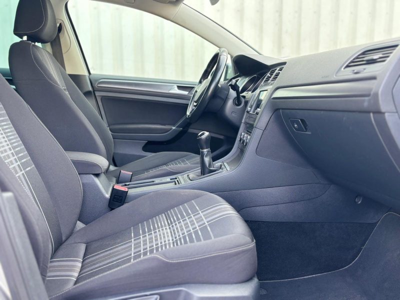 VOLKSWAGEN GOLF 1.4 TSI 150ch ACT BlueMotion Technology Confortline 5p 2015