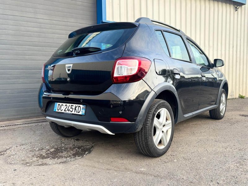 DACIA SANDERO 0.9 TCe 90ch eco² Lauréate 2014