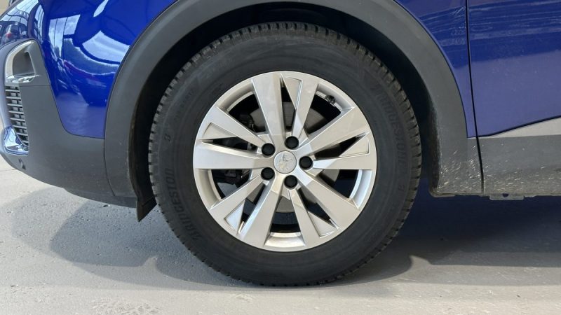 Peugeot 3008 1.5 BlueHDi 130ch Active Business - Carplay -  Attelage - Régulateur de vitesse