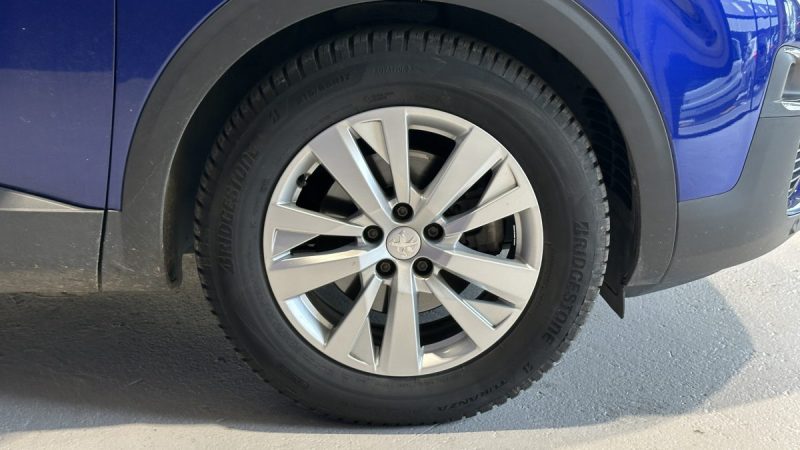 Peugeot 3008 1.5 BlueHDi 130ch Active Business - Carplay -  Attelage - Régulateur de vitesse