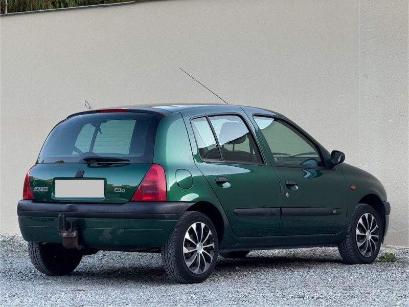 RENAULT CLIO II 5P 1.2i 60cv 1999 135 000KM 