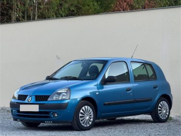 RENAULT CLIO AUTHENTIQUE 1.2i 75cv 2003 226 000KM 