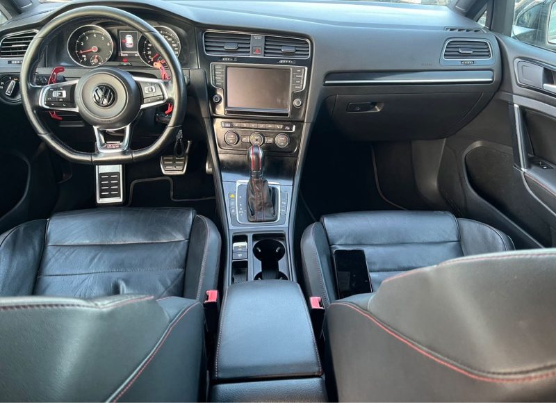 Volkswagen Golf 7 GTI 2.0 TFSI 230 Ch DSG Performance