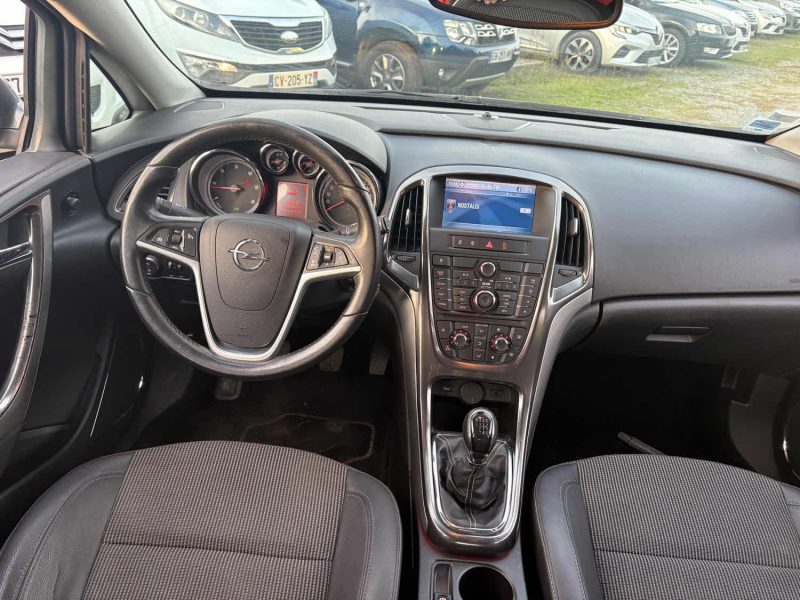 OPEL J  1.7 CDTI 125Cv SPORT  distribution neuf garantie 12 mois  