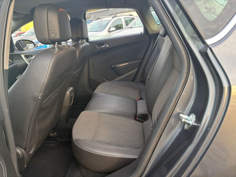 OPEL J  1.7 CDTI 125Cv SPORT  distribution neuf garantie 12 mois  