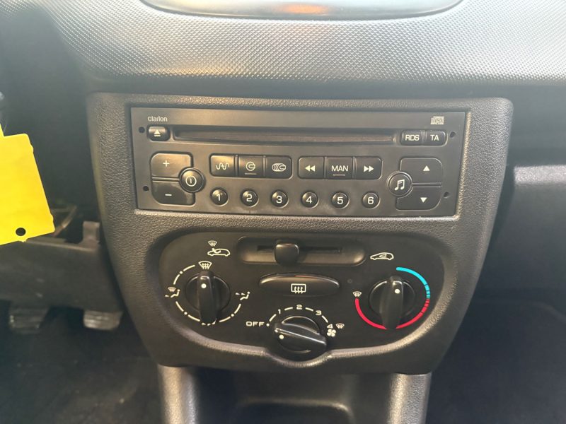 PEUGEOT 206+  1.4 HDI URBAN kit distribution, neuf garantie, 12 mois