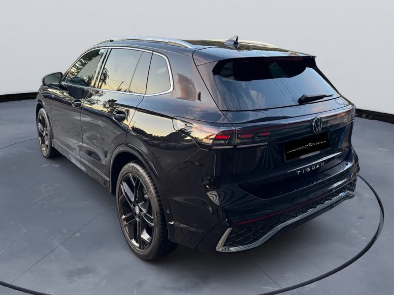 VOLKSWAGEN TIGUAN  2.0 TDI DSG R-Line BLACK