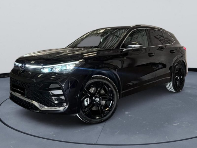 VOLKSWAGEN TIGUAN  2.0 TDI DSG R-Line BLACK