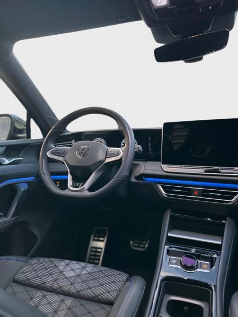 VOLKSWAGEN TIGUAN  2.0 TDI DSG R-Line BLACK-STYLE