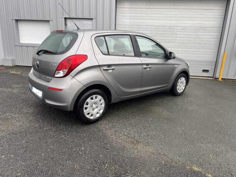 HYUNDAI I 20 1.1 CRDi75 PACK Inventive 2013