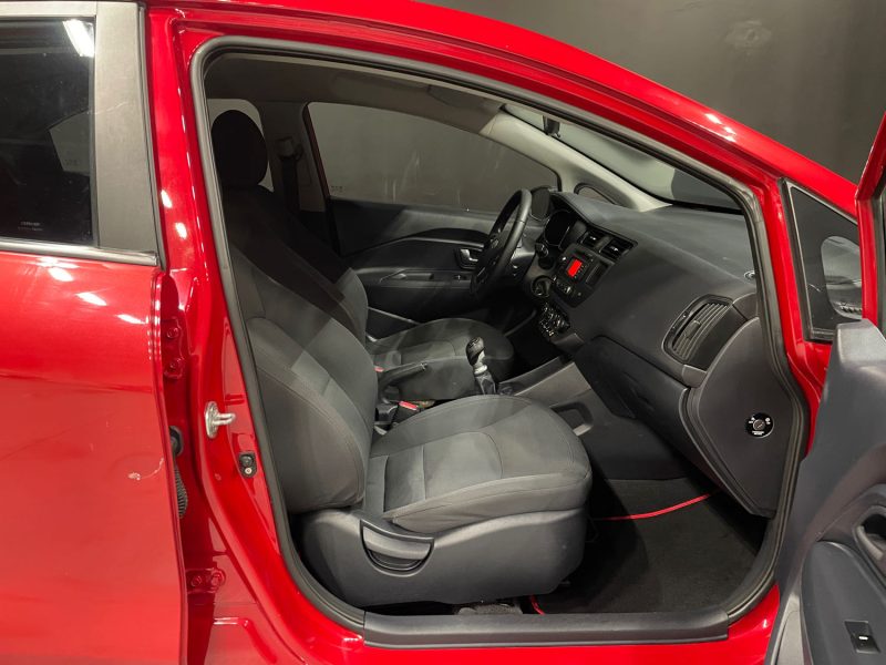 KIA RIO 1.4 CRDi Premium 5p 2012