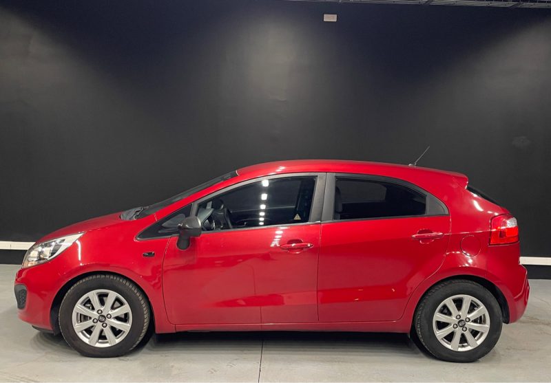 KIA RIO 1.4 CRDi Premium 5p 2012