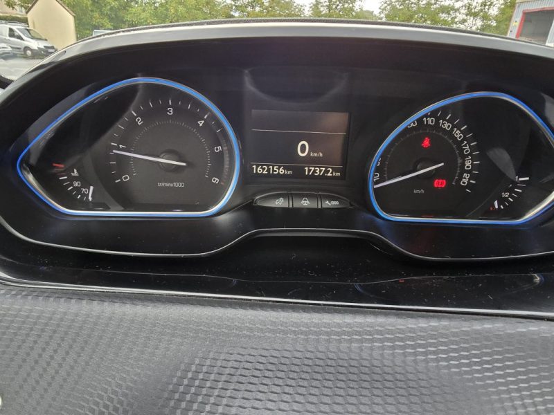 PEUGEOT 2008 I (CU_) 1.6 HDi 2014