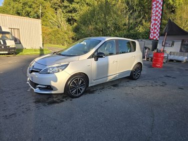 RENAULT MEGANE SCENIC 1.6 dCi 130ch energy Initiale eco² 2014