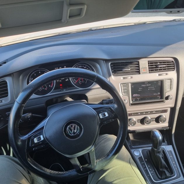 VOLKSWAGEN GOLF 1.4 TSI 125ch BlueMotion Technology Confortline Business DSG7 2016