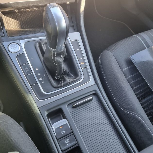 VOLKSWAGEN GOLF 1.4 TSI 125ch BlueMotion Technology Confortline Business DSG7 2016