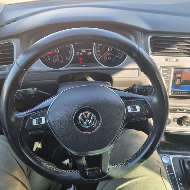 VOLKSWAGEN GOLF 1.4 TSI 125ch BlueMotion Technology Confortline Business DSG7 2016