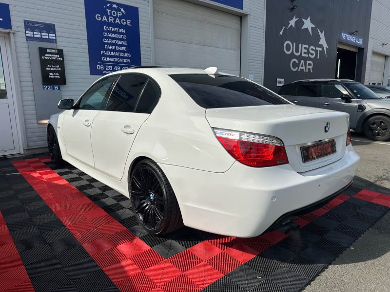 BMW E60 PACK M LCI   M SPORT 523I  2009