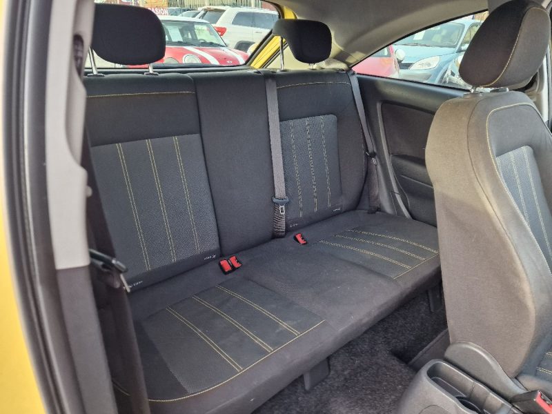 OPEL CORSA 1.3 CDTI - color edition  2012