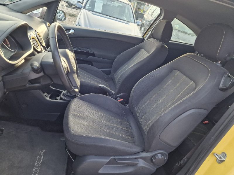 OPEL CORSA 1.3 CDTI - color edition  2012