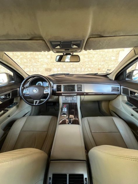 JAGUAR XF 3.0 V6 D S Portfolio 2010