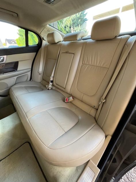 JAGUAR XF 3.0 V6 D S Portfolio 2010