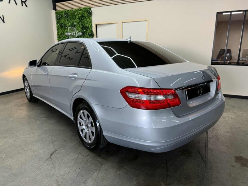 MERCEDES CLASSE E E 220 CDI bluetec 170cv CLASSIC 2009