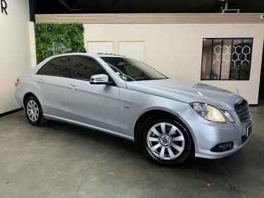 MERCEDES CLASSE E E 220 CDI bluetec 170cv CLASSIC 2009
