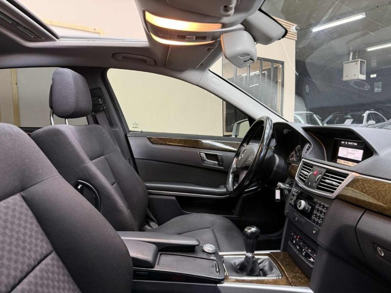 MERCEDES CLASSE E E 220 CDI bluetec 170cv CLASSIC 2009