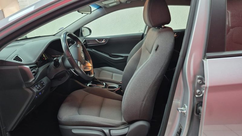 HYUNDAI IONIQ BERLINE 141cv HYBRIDE BUSINESS/1 ERE MAIN/TVA RECUP