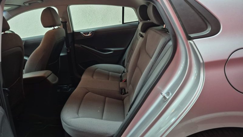 HYUNDAI IONIQ BERLINE 141cv HYBRIDE BUSINESS/1 ERE MAIN/TVA RECUP