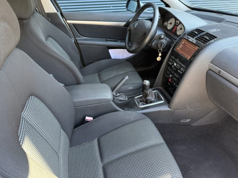 PEUGEOT 407 1.8 PREMIUM 127cv  FAIBLE KILOMÉTRAGE