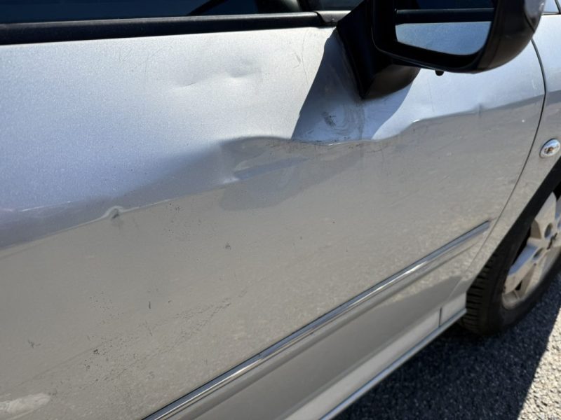 PEUGEOT 407 1.8 PREMIUM 127cv  FAIBLE KILOMÉTRAGE